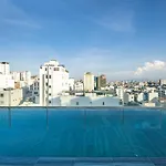 Phoenix 1 Hotel & Apartments