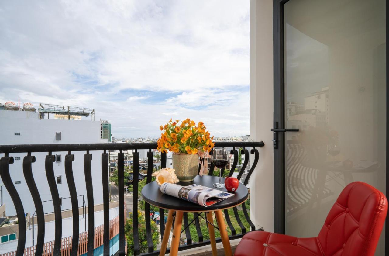 Phoenix 1 & Aparthotel 3*