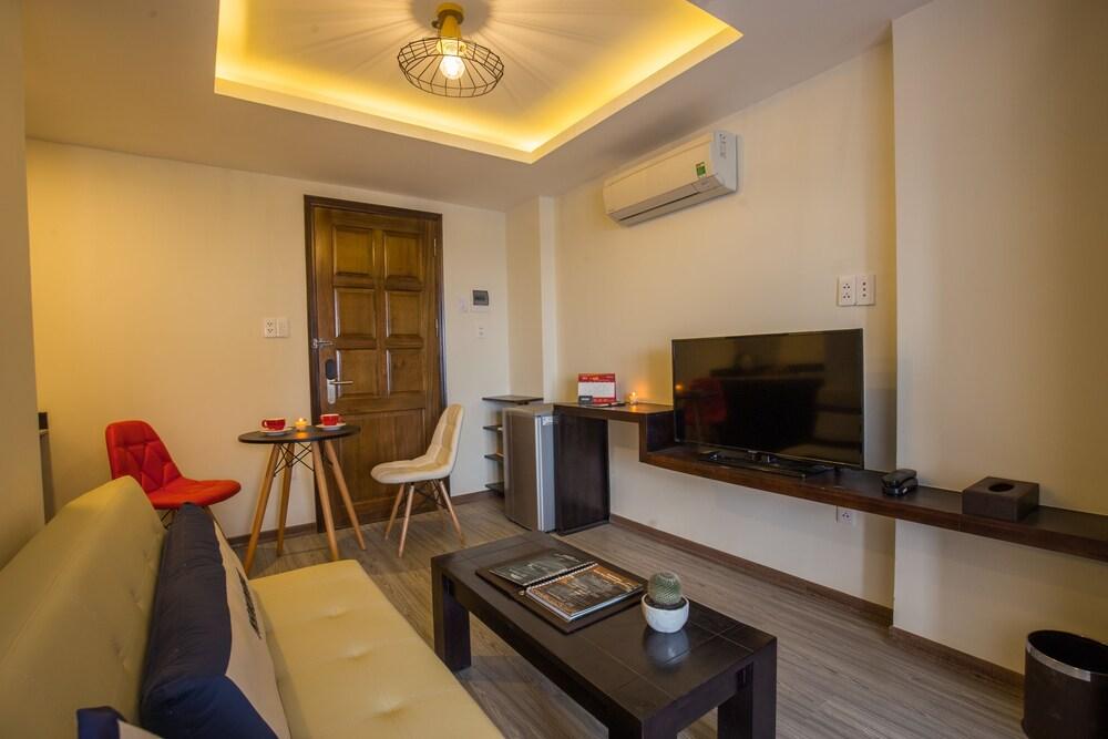 Phoenix 1 & 3* Da Nang